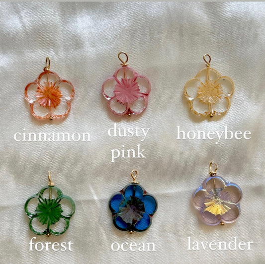 flower necklace