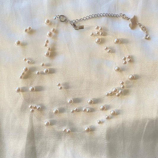 electra pearl choker