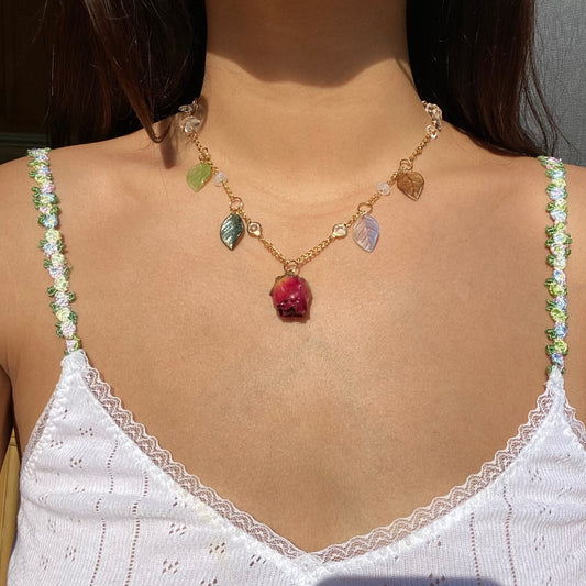 soleia - rose necklace